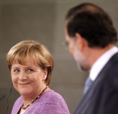 Merkel y Rajoy, durante la rueda de prensa.