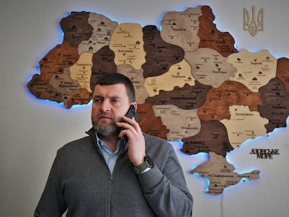 Oleksandr Markushin, alcalde de Irpin (región de Kiev), el martes en su despacho.