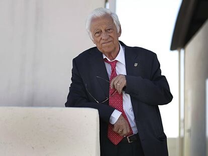 El sacerdote Ángel García Rodríguez, presidente de la asociación Mensajeros de la Paz.