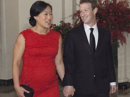 Mark Zuckerberg y su esposa Priscilla Chan, en la cena de Estado que el presidente Obama ofreci&oacute; a su par chino Xi Jinping en la Casa Blanca.