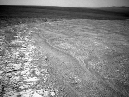 Panorama del planeta rojo fotografiado por el robot Opportunity antes de llegar al cráter Endeavour.