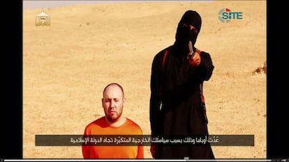 Captura del vídeo justo antes de la decapitación del periodista Steven Joel Sotloff