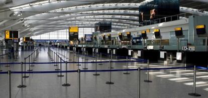 Aspecto de los mostradores de facturación de la Terminal 5 de Heathrow