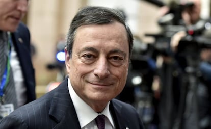 El presidente del Banco Central Europeo, Mario Draghi, en la cumbre de Bruselas donde se discute un acuerdo con Reino Unido sobre 'Brexit'