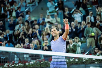 Nadal celebra su triunfo contra De Miñaur, este sábado en la Caja Mágica de Madrid.