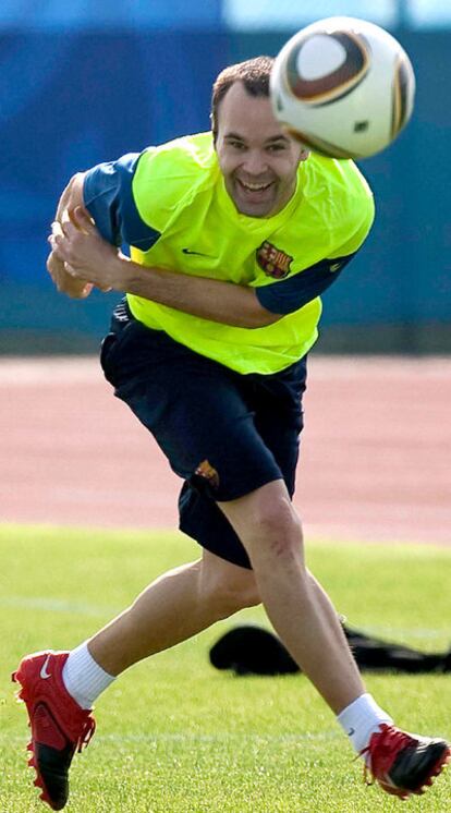 Iniesta, en un entrenamiento.