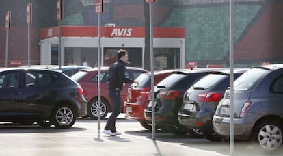 Aparcamiento de coches de alquiler en Barcelona