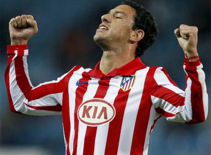 Maxi celebra uno de sus goles