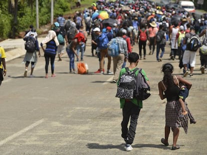 Una caravana migrante en octubre pasado en la carretera hacia Huixtla, Tapachula, en el Estado mexicano de Chiapas. 