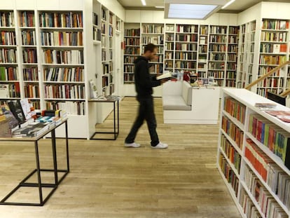 Interior de la librería Juan Rulfo de Madrid. 