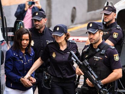 Ana Julia Quezada, a su llegada a la Audiencia Provincial de Almería el pasado día 13.