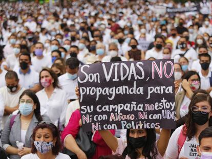 Cientos de personas marchan para exigir paz y justicia en Guadalajara