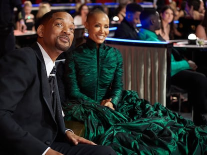 Will Smith y su esposa, Jada, en un momento de la ceremonia de los Oscar.