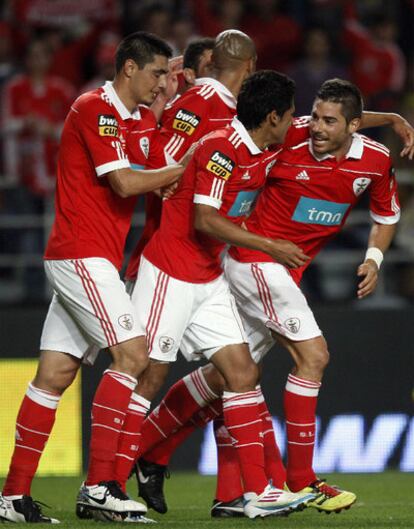 Javi García celebrates a goal with Benfica.