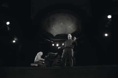 Recital de canto. Gustavo Grobocopatel, en una de sus actuaciones en la sala Aleph, en Buenos Aires.