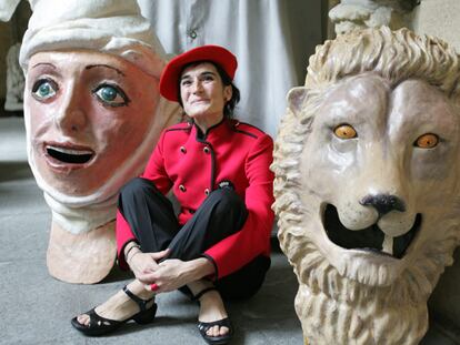 La <b><i>txupinera</b></i> de la Aste Nagusia, Sonia Polo, ayer en el Museo Vasco de Bilbao.