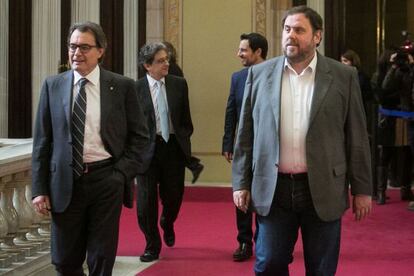 Mas y Junqueras en el Parlamento catalán.