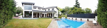 Casa a la venta en Mirasierra (Madrid), por 2,8 millones.