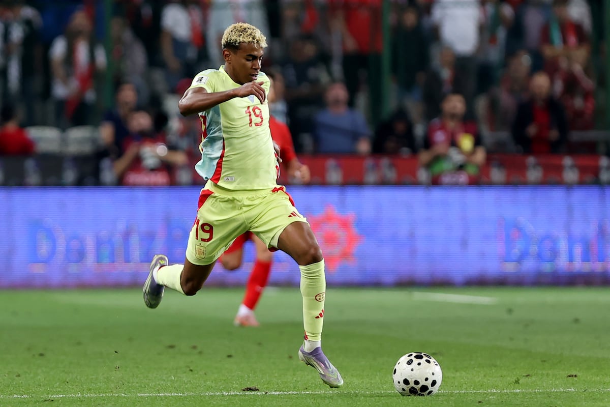 De la Fuente convoca a Lamine Yamal para los próximos partidos de España, llama a Barrios, Llorente y Baena y prescinde de Morata