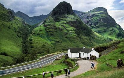 El paisaje montañoso de Glencoe, en las Tierras Altas (Highlands) de Escocia.