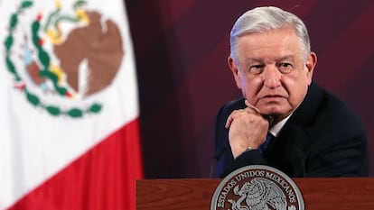 El presidente de México, Andrés Manuel López Obrador, criticó nuevamente a la precandidata presidencial Xóchitl Galvéz durante su conferencia matutina en el Palacio Nacional.