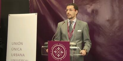 Alberto Luceño, en una captura de vídeo de una conferencia en la Escuela Europea de Dirección y Empresa.