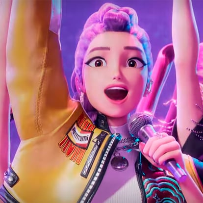 Las tres protagonistas principales de la película cantando.