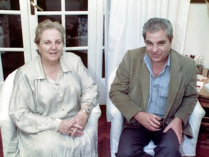 Carmen Balcells y Juan Marsé, en una foto cedida por la familia del escritor.