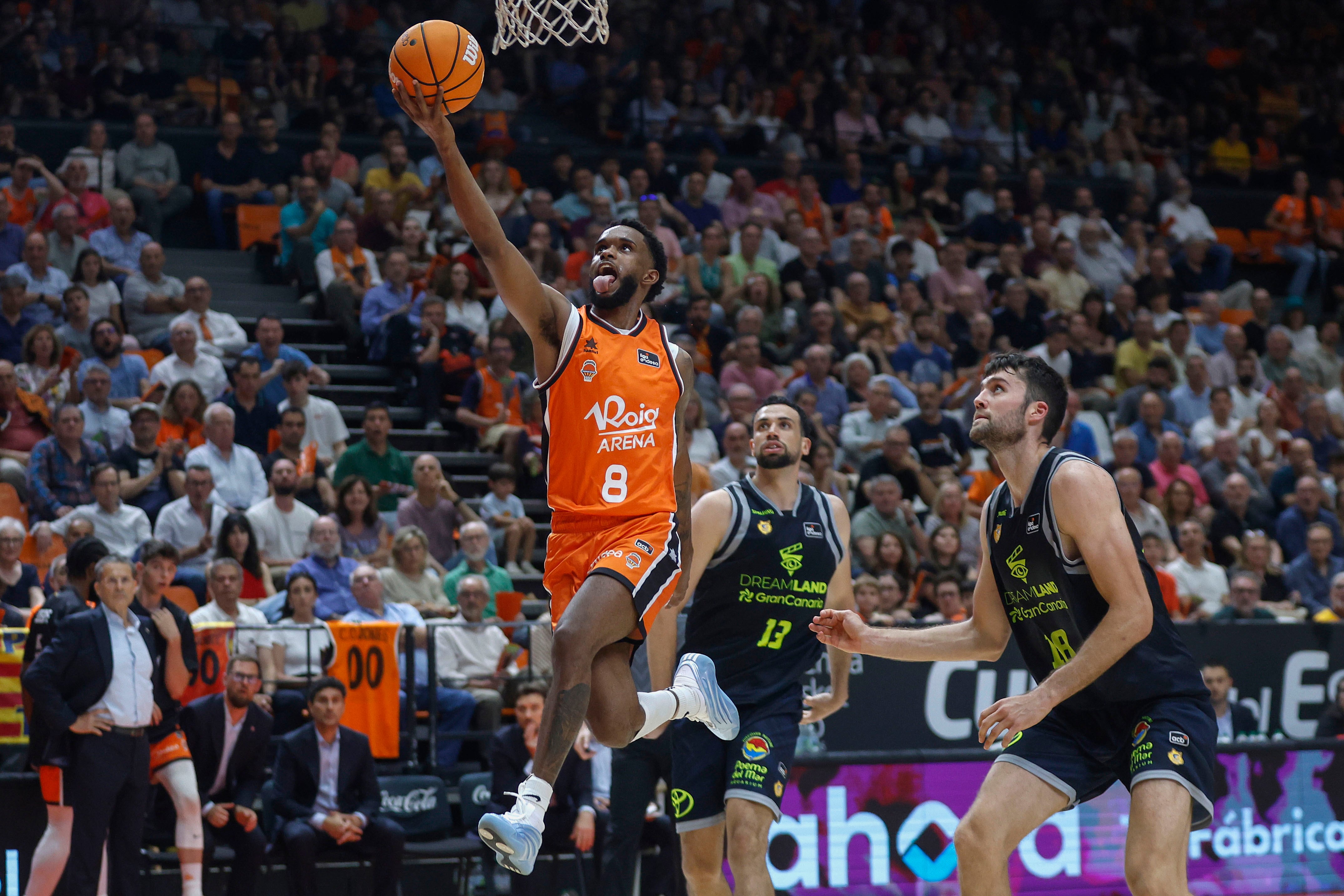 "Valencia Basket Arrolla a Gran Canaria con un Impresionante Tercer Cuarto"