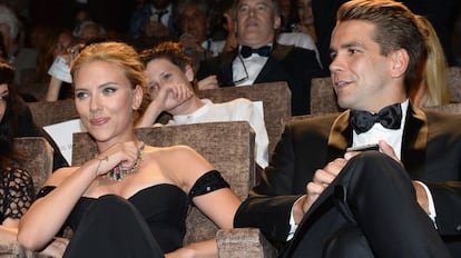 Scarlett Johansson, con su novio en Venecia.