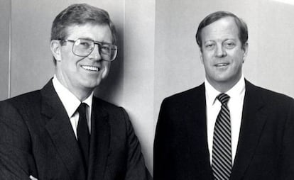 Los hermanos Charles (izquierda) y David Koch, en 1970. 