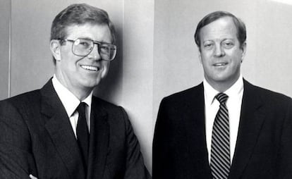 Los hermanos Charles (izquierda) y David Koch, en 1970.