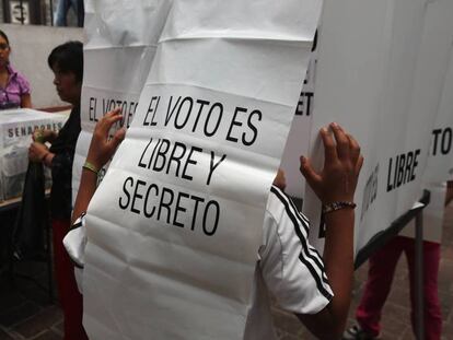 Votantes mexicanos durante las elecciones de 2012.