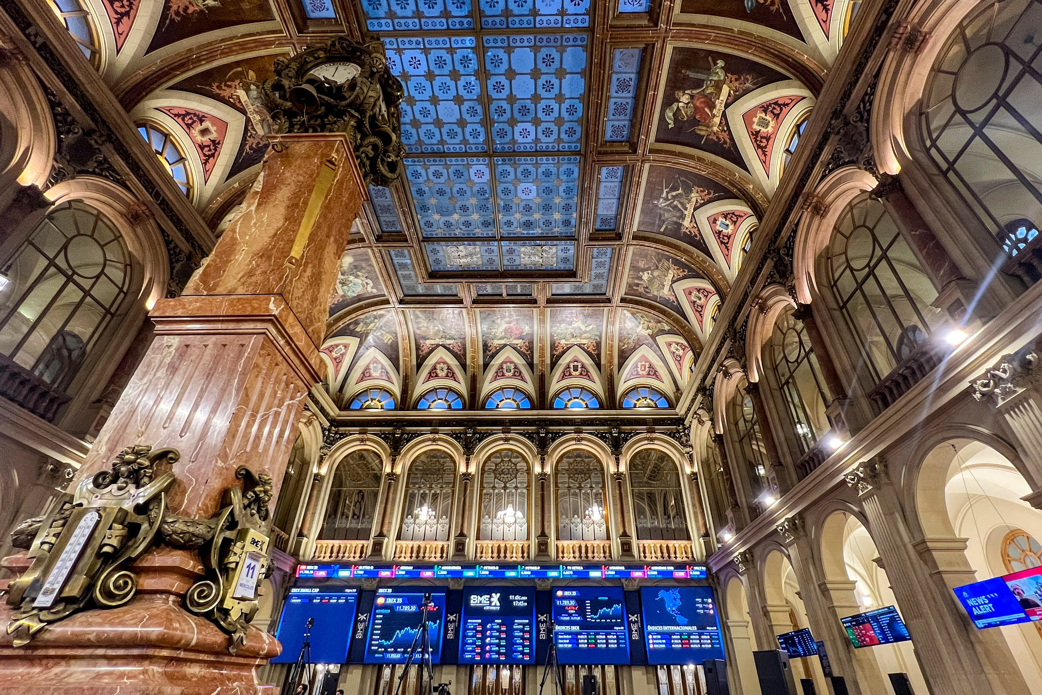 Interior de la Bolsa de Madrid.