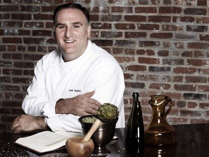 El chef español José Andrés, en su restaurante recién abierto en Las Vegas.