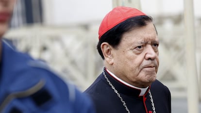 Norberto Rivera Carrera en la tercera Congregación General de Cardenales en el Vaticano, este 24 de abril.