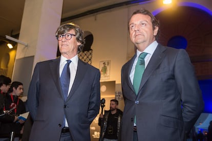 Simón Casas, a la izquierda, y Rafael García Garrido, empresarios de la plaza de Madrid.