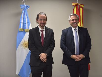 Pablo Iglesias y Alberto Fernández, durante una reunión bilateral en Bolivia, en noviembre de 2020.