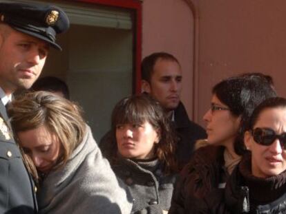 Momento del funeral oficiado en A Coruña por el agente muerto en el mar