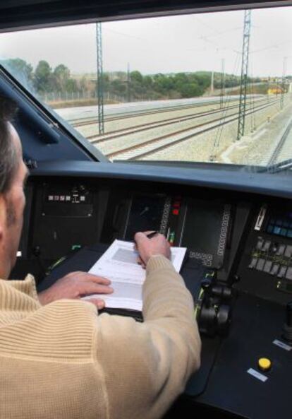 Imagen del primer viaje de alta velocidad entre Figueres y París