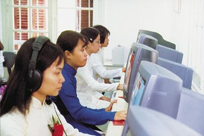 Siete millones de visitas recibi el Centro Virtual Cervantes, su salida en Internet. Aula en Hanoi (Vietnam).