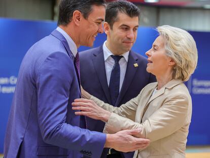 Pedro Sanchez y Ursula von der Leyen