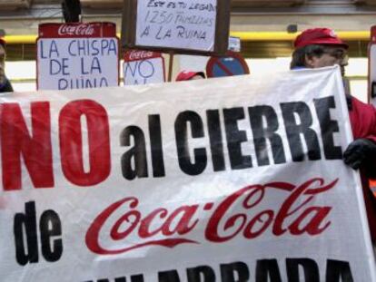 Manifestaci&oacute;n de trabajadores de Coca -Cola contra el ERE.