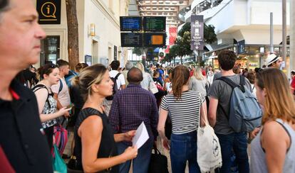 Pasajeros en la estación de Saint Charles, en Marsella, el pasado 20 de agosto.