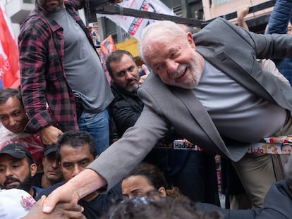 Lula da Silva con sus simpatizantes en el cierre de campaña del pasado sábado.