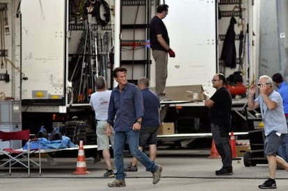 Sean Penn, en julio del a&ntilde;o pasado durante el rodaje en el F&oacute;rum de Barcelona de &#039;The gunman&#039;.