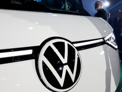 Frontal de un ID. Buzz de la marca Volkswagen.