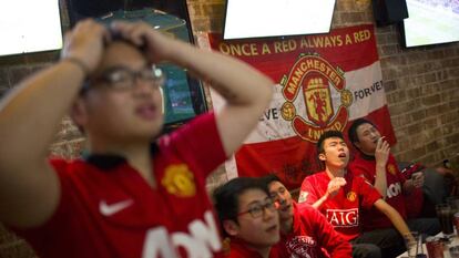 Torcedores do Manchester United em Xangai.