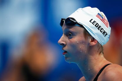 Katie Ledecky después de nadar las series de los 400