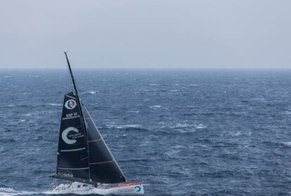 El One Plane One Ocean, dias antes de tomar la salida de la Vendée Globe.